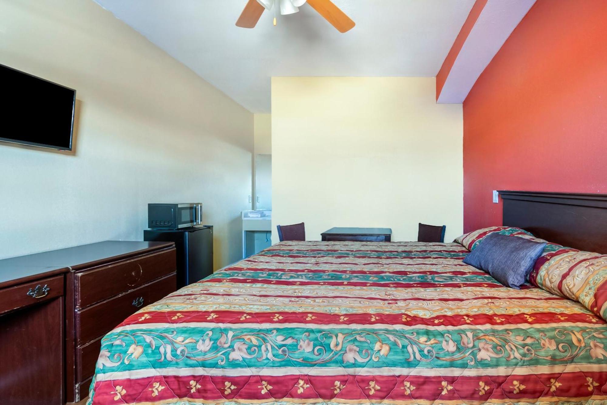 Ruleville Inn By Oyo Bagian luar foto